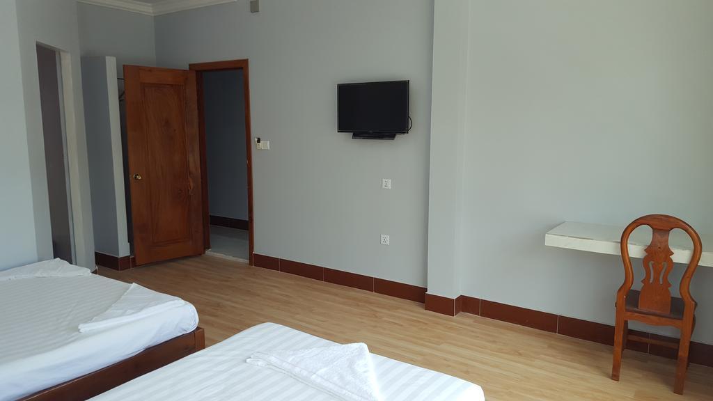 Kampongbay Makeng II Guesthouse Kampot Buitenkant foto
