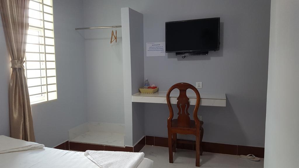 Kampongbay Makeng II Guesthouse Kampot Buitenkant foto